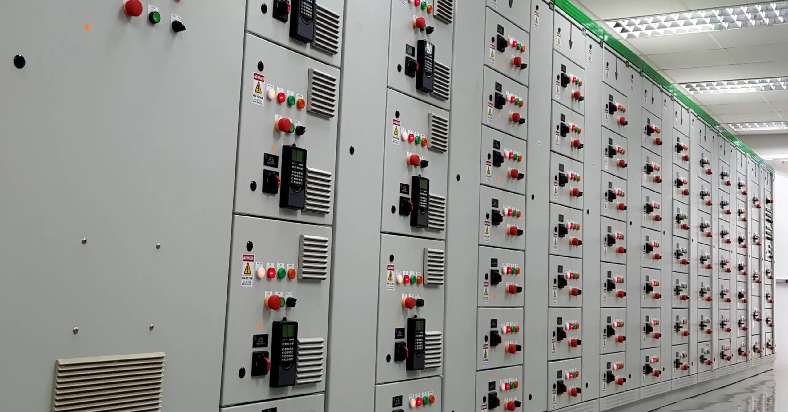 ساخت تابلو برق روشنایی ساخت تابلو برق روشنایی